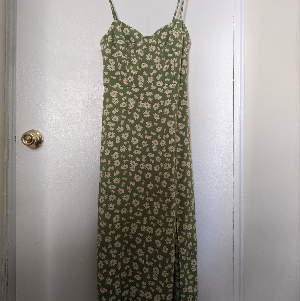 Nasty Gal Summer Green Flower Midi Dress